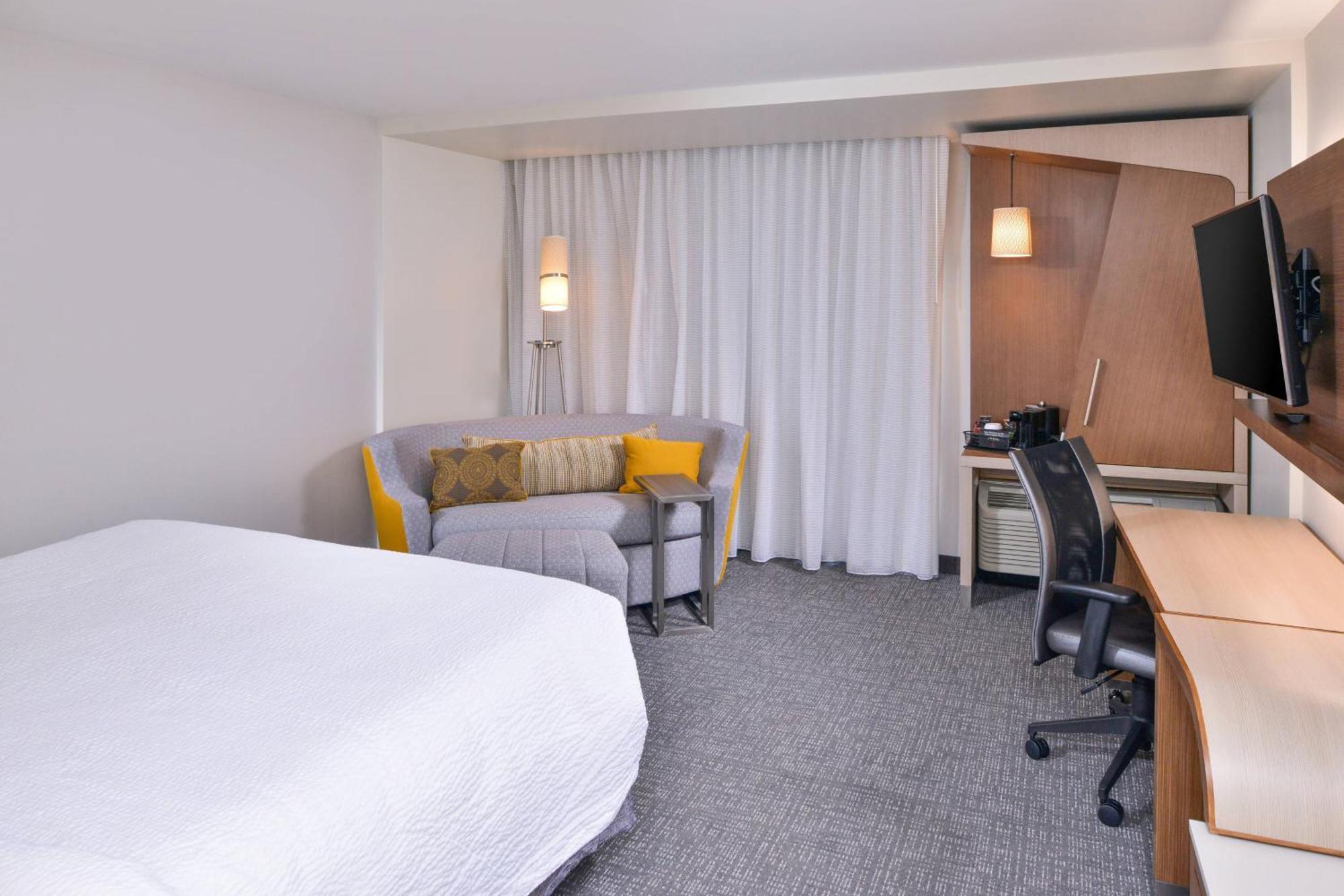 Courtyard By Marriott Columbus Grove City Exterior foto